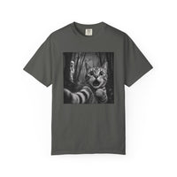 Load image into Gallery viewer, Scaredy Cat Selfie – Funny Halloween Cat T-Shirt