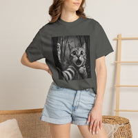 Load image into Gallery viewer, Scaredy Cat Selfie – Funny Halloween Cat T-Shirt