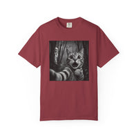 Load image into Gallery viewer, Scaredy Cat Selfie – Funny Halloween Cat T-Shirt